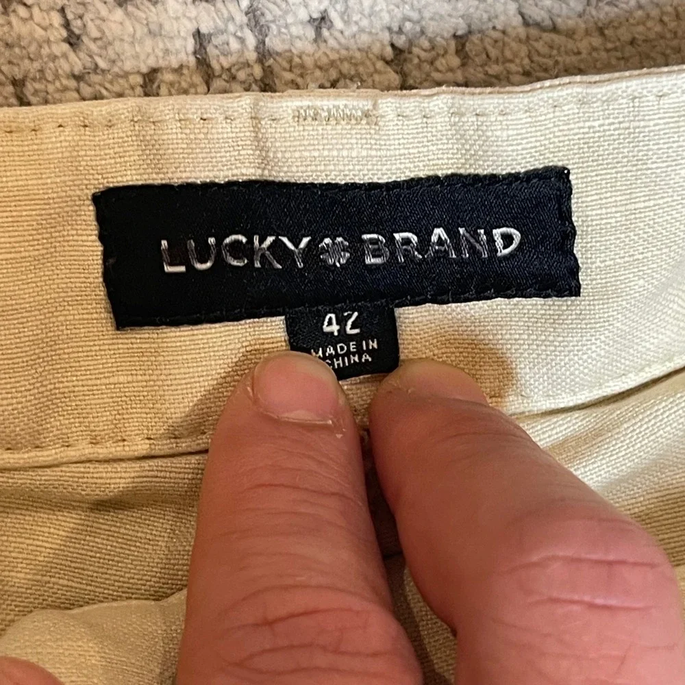 NEW Lucky Brand Beige Shorts 9